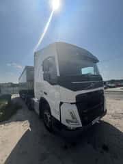 Volvo FM Truck 6x2 фото 4