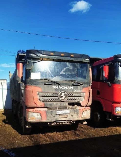 Специализированный, автомобиль - самосвал SHACMAN SX33186T366